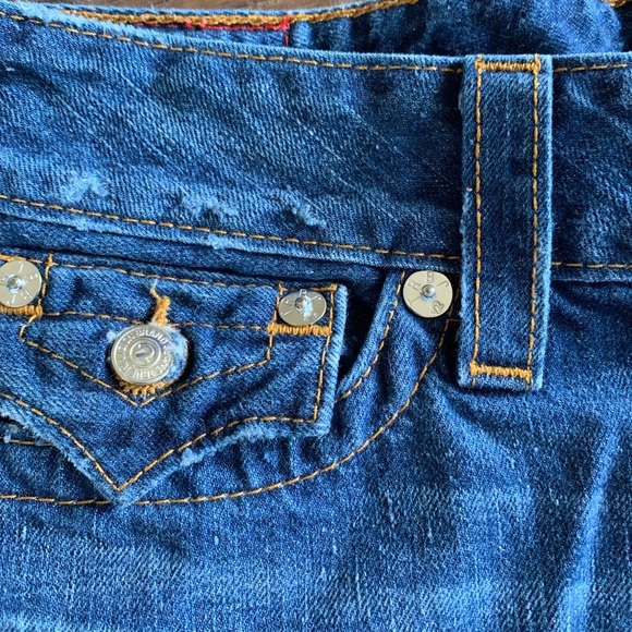 True Religion Keira Frayed denim shorts - Picture 4 of 8